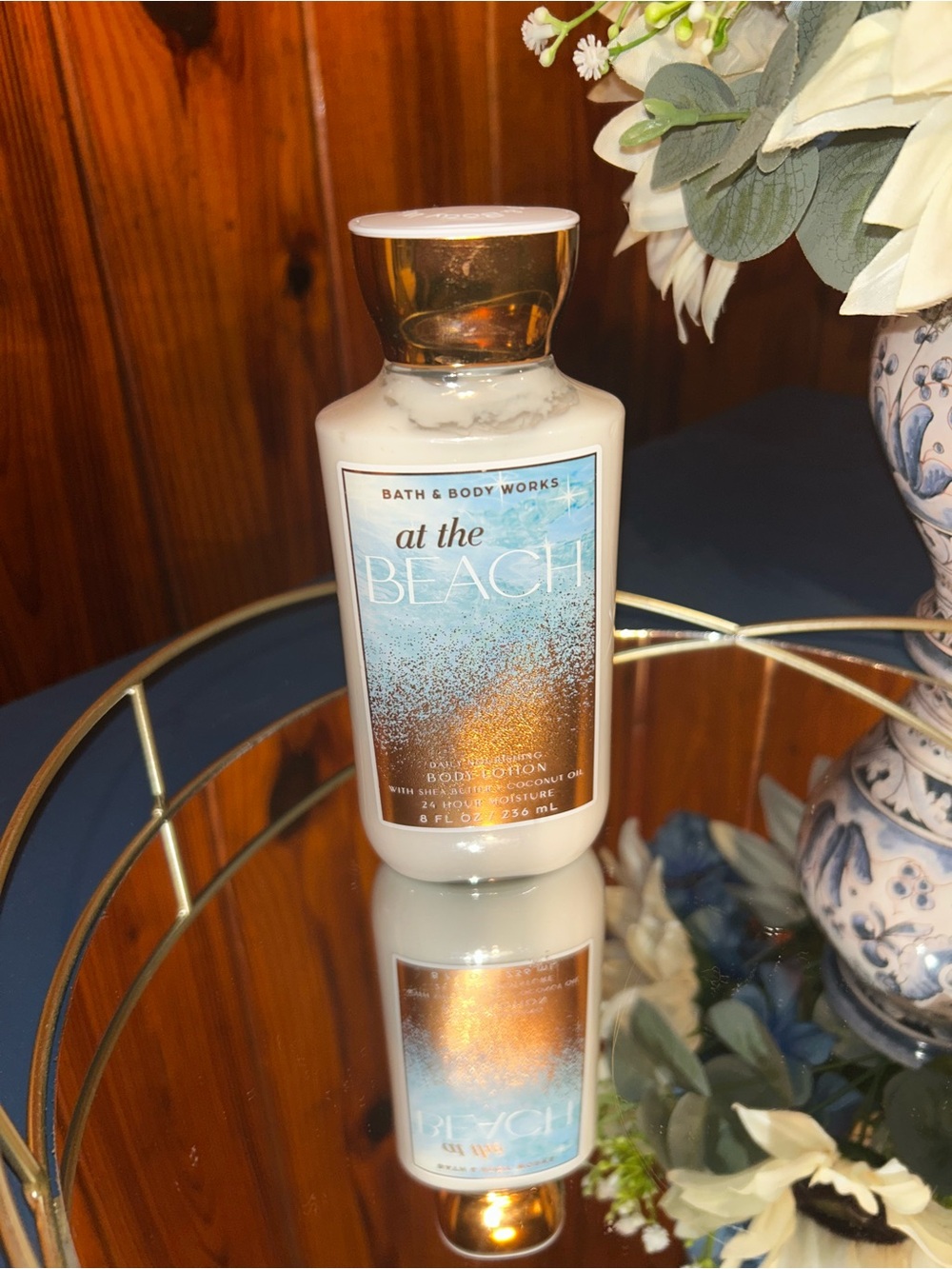 Bath & Body Works At The Beach Lotion - White & Gold